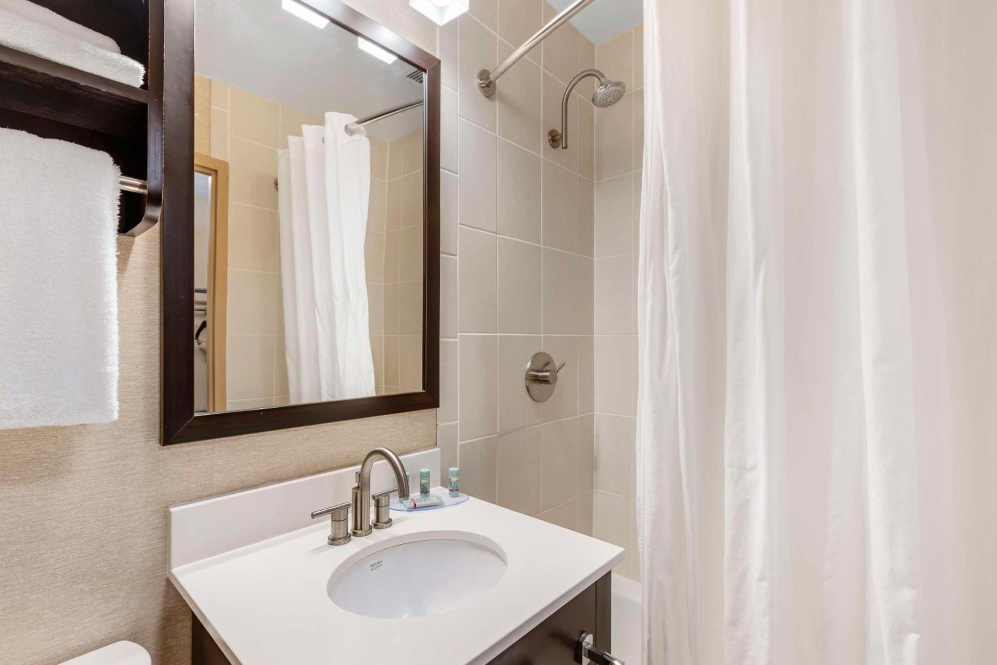 Best Western Watertown/Fort Drum Εξωτερικό φωτογραφία