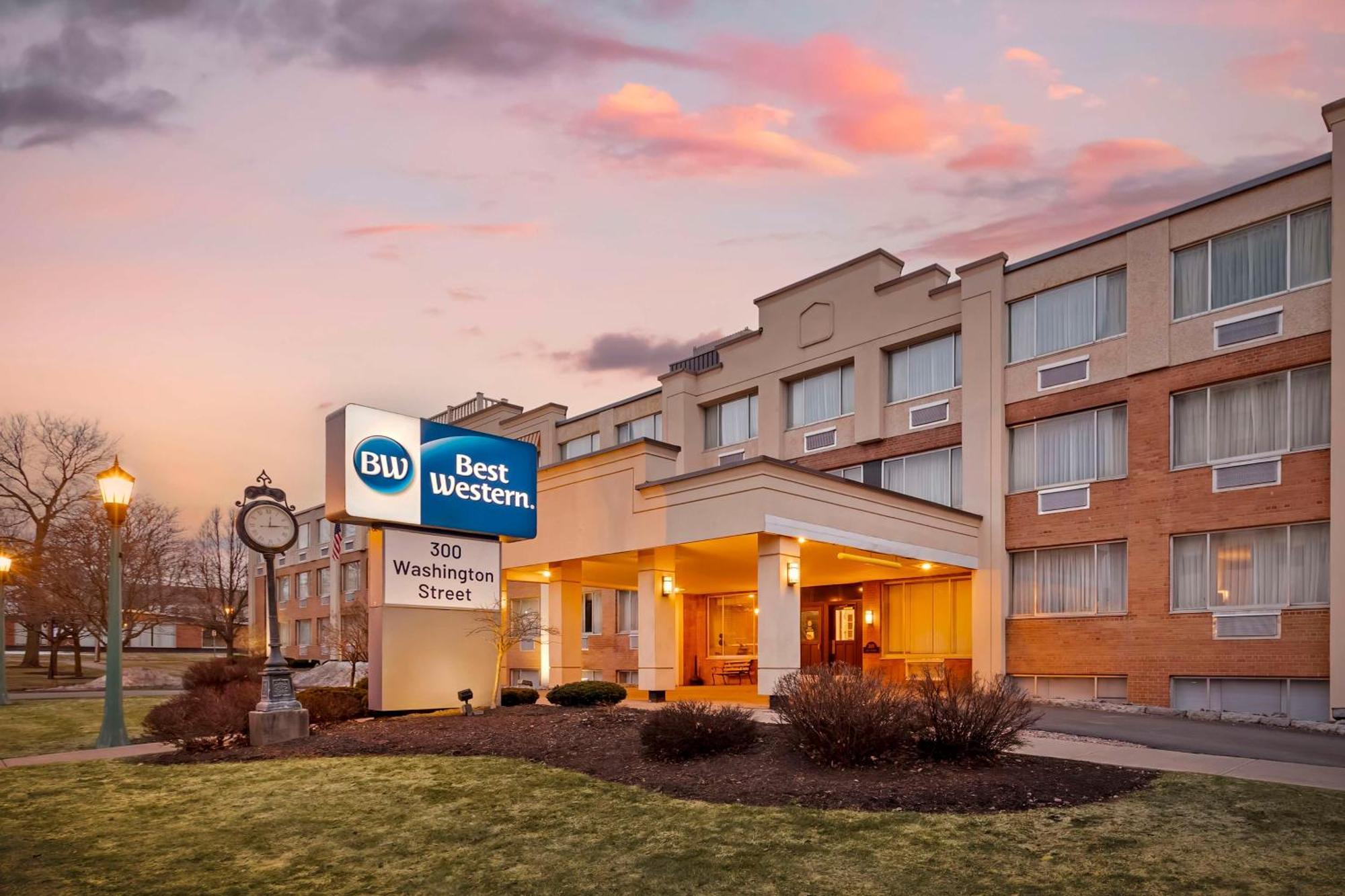 Best Western Watertown/Fort Drum Εξωτερικό φωτογραφία
